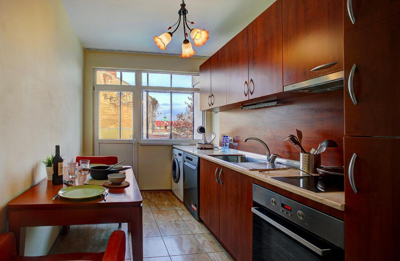1Bd Nest In The Heart Of A Traditional صوفيا المظهر الخارجي الصورة